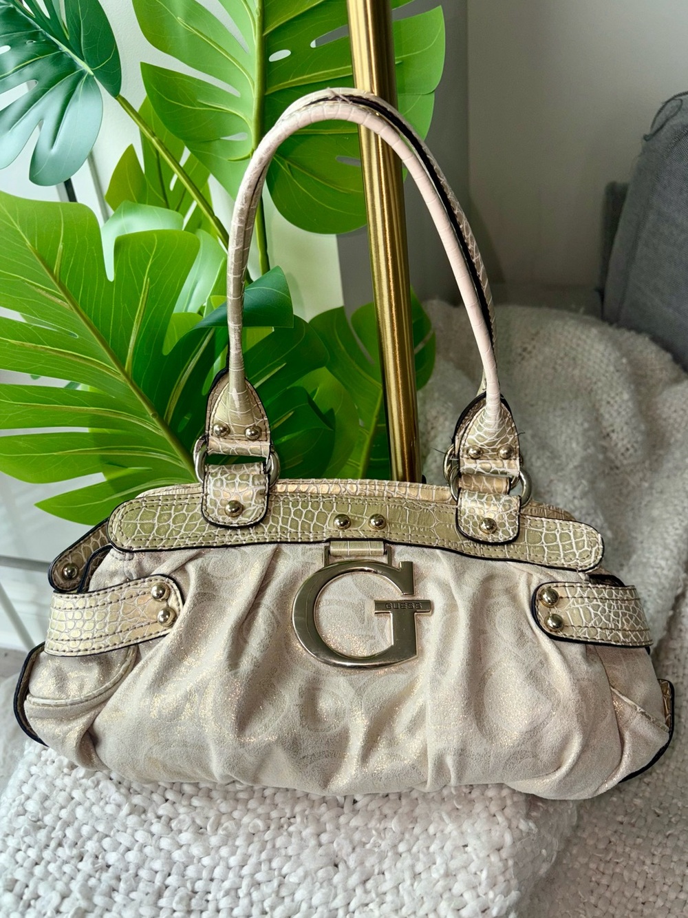 Vintage Y2K GUESS Sundown Metallic Gold Croc G Logo Shoulder Purse Bag McBling